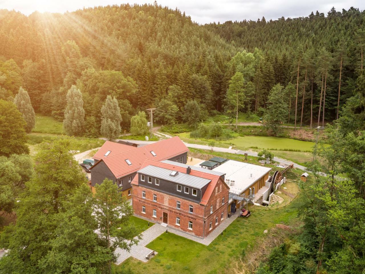 Brauereigasthof Ziegenmuehle Schleifreisen المظهر الخارجي الصورة